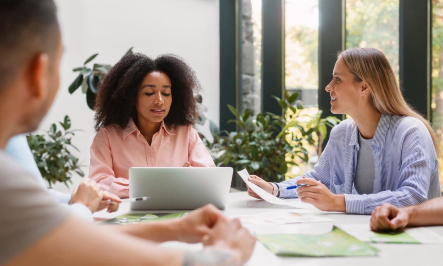 Команда преподавателей на методическом семинаре